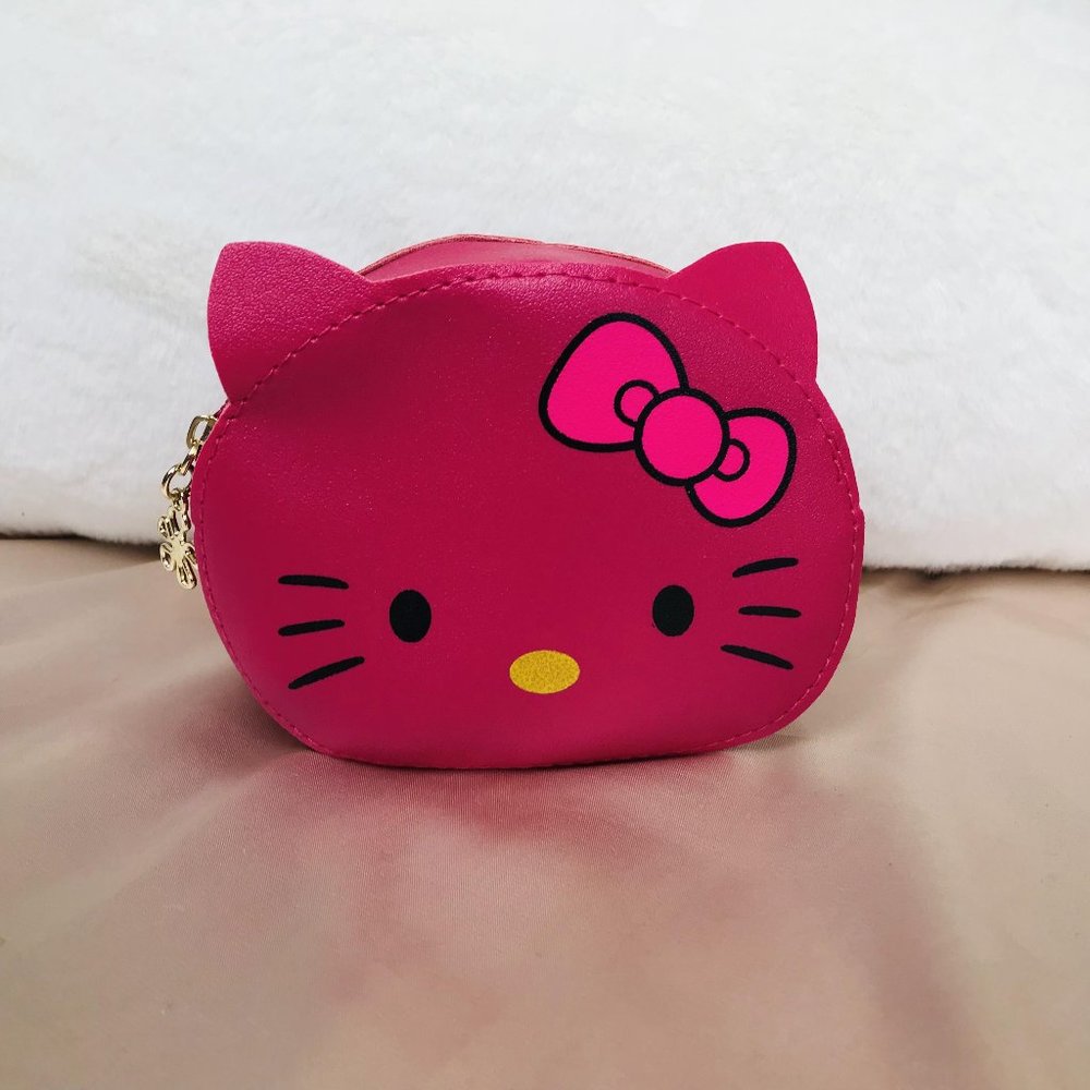 Hello Kitty Crossbody Bag
